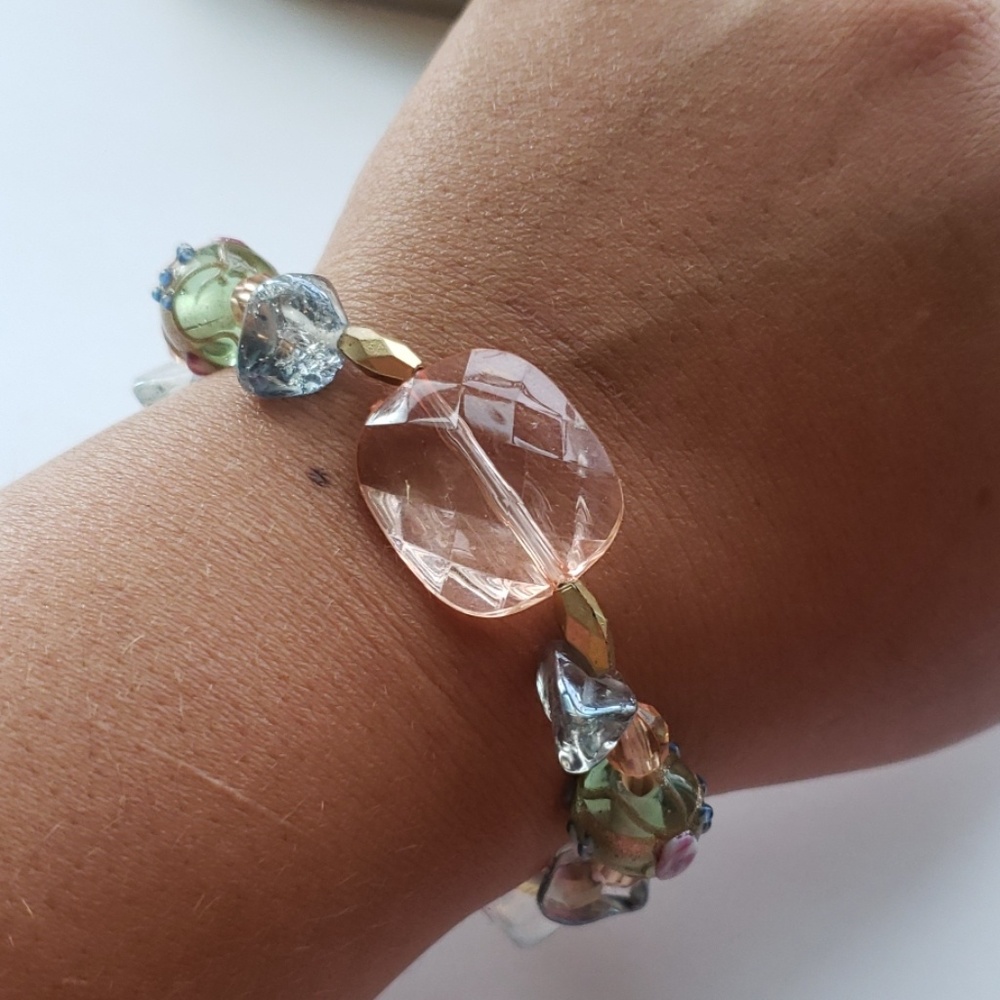 💖Pink Crystal and 💙Blue Stone Bracelet
